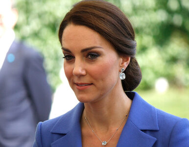 Miniatura: Księżna Kate zrzuciła czerń. Odwiedziła...